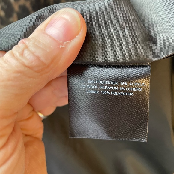 Coat - Picture 6 of 6